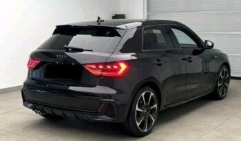 
										Audi A1 full									