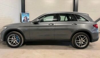 
										Mercedes-Benz GLC full									