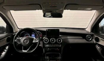 
										Mercedes-Benz GLC full									