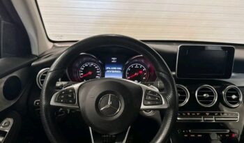 
										Mercedes-Benz GLC full									