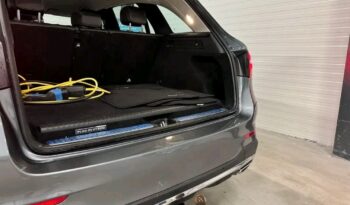 
										Mercedes-Benz GLC full									