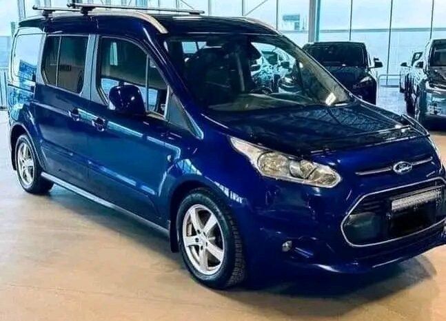 
								Ford Tourneo Connect full									