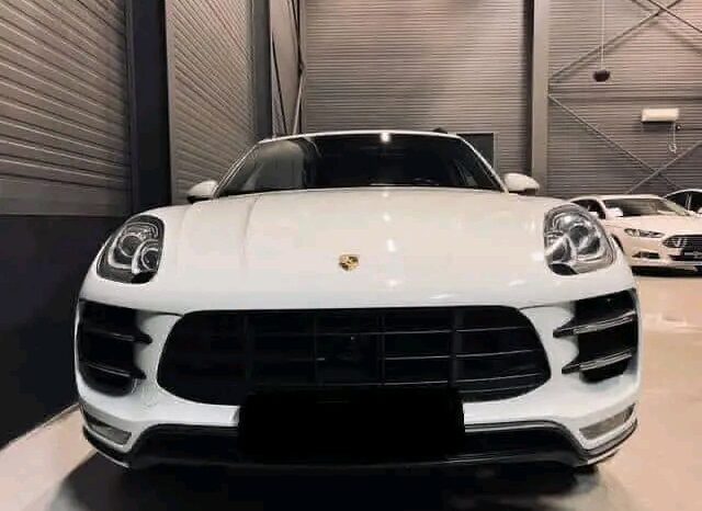 
								Porsche Macan S 3.0 full									