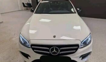 
										Mercedes-Benz E-Classe 220d full									