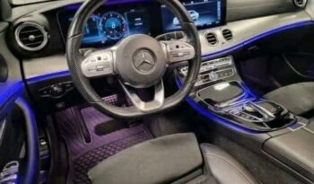 
										Mercedes-Benz E-Classe 220d full									