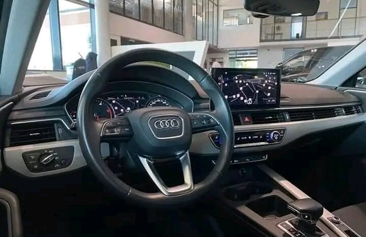 
								Audi A4 full									