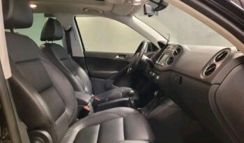 
										Volkswagen Tiguan full									