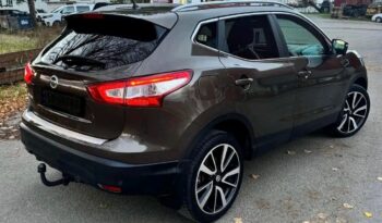 
										Nissan Qashqai full									